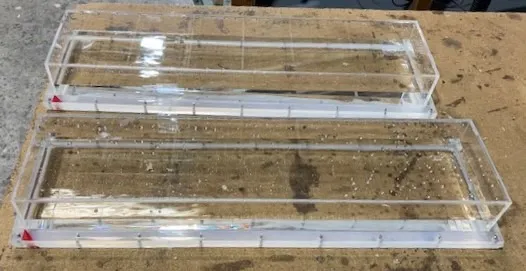 26/03/21　株式会社メディカロイド様　密閉アクリル水槽を納入いたしました。